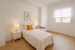 Piso en venta en El Puerto - Romanilla en Roquetas de Mar