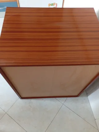 Cajonera de madera con 4 cajones