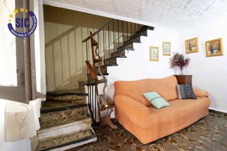 Casa adosada en venta en Centro - Casco antiguo en Torrent