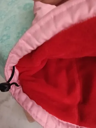 Chaleco Roxy rosa y rojo