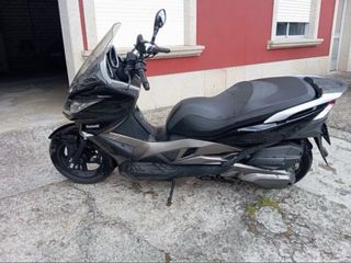 Kawasaki J300 Scooter