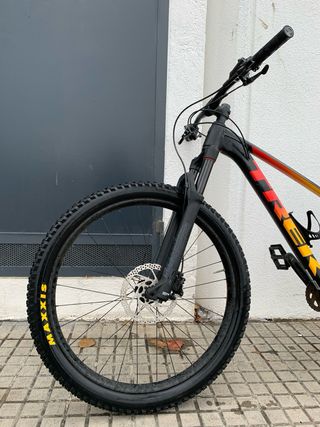 Bicicleta Trek Roscoe 8