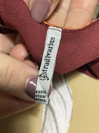 Camiseta tirantes estampada floral