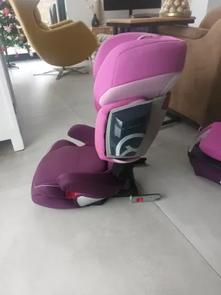 Silla de coche Cybex color morado
