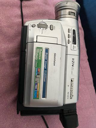 Videocamera Panasonic VZ14 VHS-C SlimVision