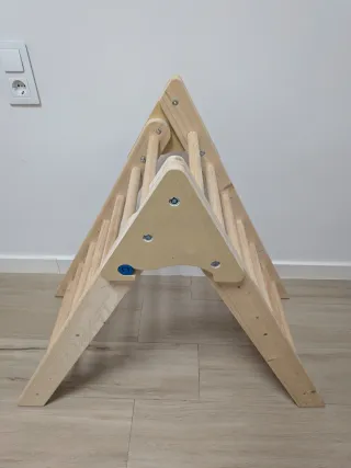 Estructura de madera para tipi infantil