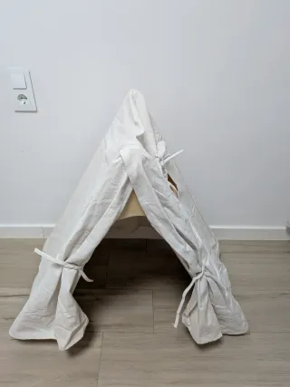Estructura de madera para tipi infantil