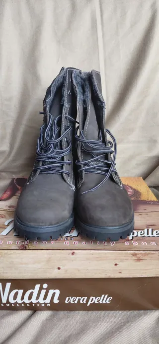 Stivaletti scarponcini grigio donna in vera pelle