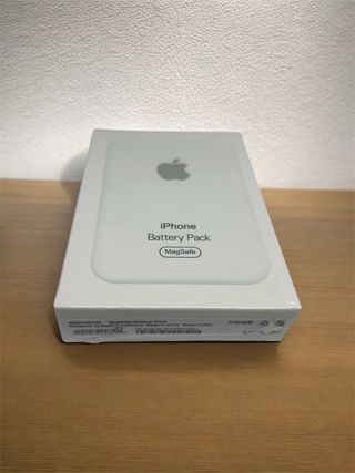 Apple MagSafe Battery Pack iPhone