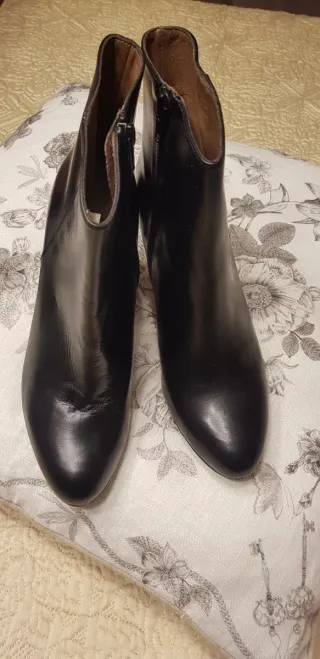 Botines Lodi Negros Talla 38