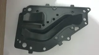 Yamaha 6K8-41121-00-1 Tapa Interior Escape