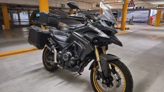 Moto Voge 525DSX Negra (Dark Knight)