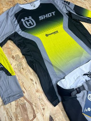 Traje Motocross Husqvarna