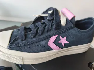 Zapatillas Converse All Star nuevas, con etiquetas