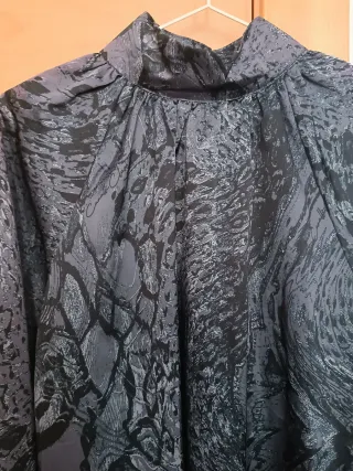 Blusa seda Roberto Cavalli Class Talla S