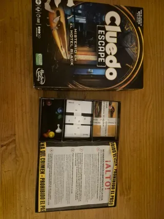 Cluedo Escape Room: Misterio en el Hotel Black