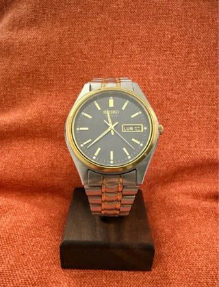 Reloj Seiko Quartz - Esfera Sunburst - 7N43-9041