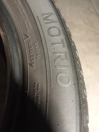 4 Neumáticos montados 205/55R17 95V