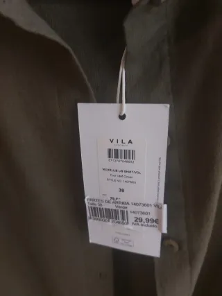Camisa VILA verde militar talla única. Ideal Reyes