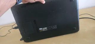 Portátil Asus F555L para piezas