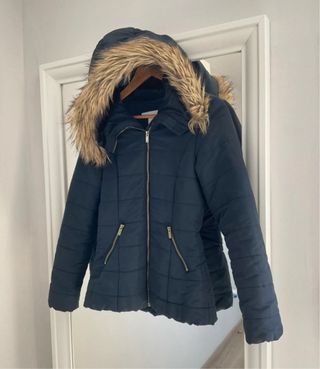Abrigo H&M con capucha talla 34