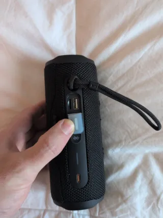 Altavoz Bluetooth y USB Negro