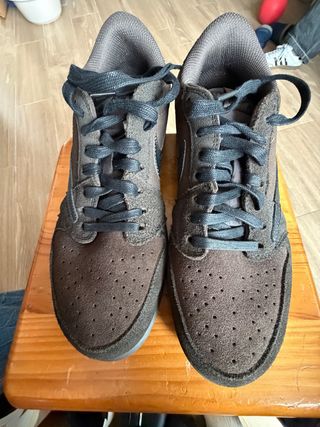 Nike Air Jordan 1 Low Travis Scott Marrón