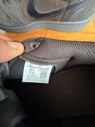 Nike Air Jordan 1 Low Travis Scott Marrón