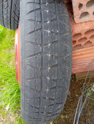 Rueda recambio,nueva sin estrenar