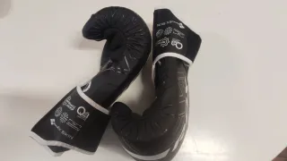 Guantes RDX Muay Thai Artes Marciales Negros nuevo