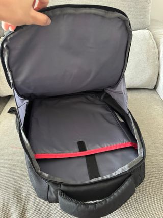 Mochila American Tourister Urban Groove negra