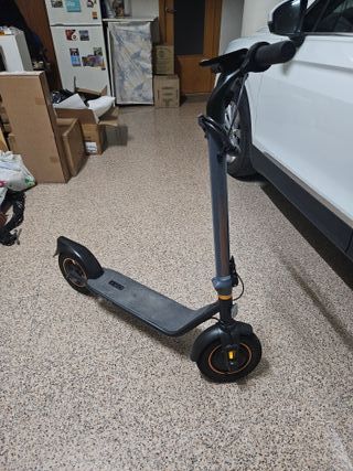 Patinete Eléctrico Cecotec Bongo D30 XL