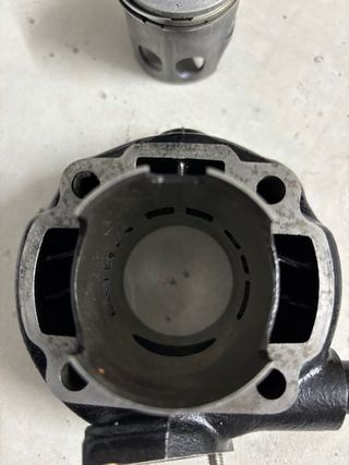 Cilindro Top Negro Jog Aerox Neos