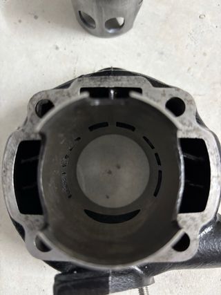 Cilindro Top Negro Jog Aerox Neos