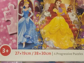 Set de 4 Puzzles Disney Princess by Clementoni.