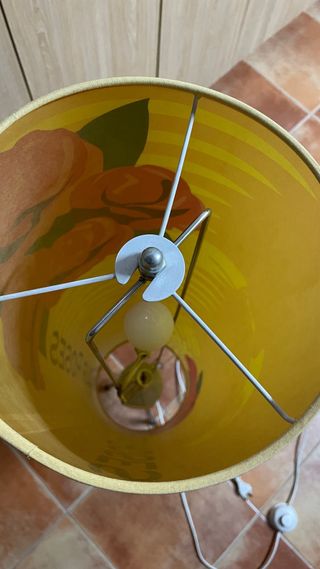 Lámpara de pie Four Roses