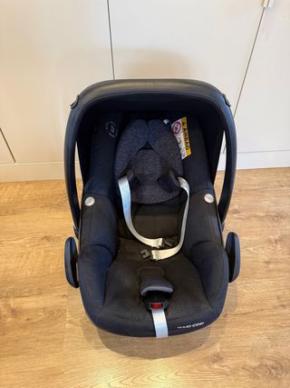 Maxi-Cosi Pebble Pro i-Size + Isofix