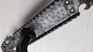 Manilla artesanal forja negra