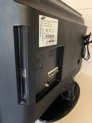 Televisión Samsung 32 Negra. Modelo UE32EH5000W