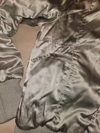 Chaqueta Bomber Plateada Talla S Jennyfer