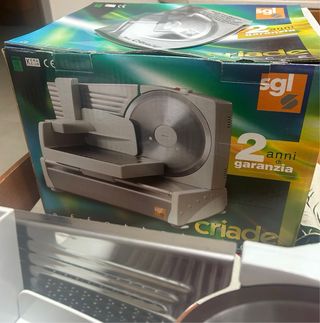 Affettatrice elettrica SGL Criade