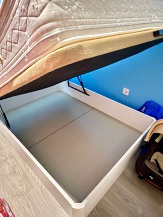 Canapé con colchón de 135