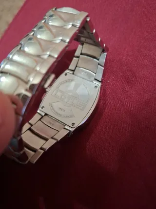 Reloj Lotus Mujer Negro y Plateado