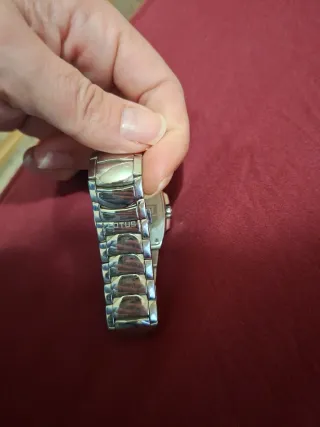 Reloj Lotus Mujer Negro y Plateado