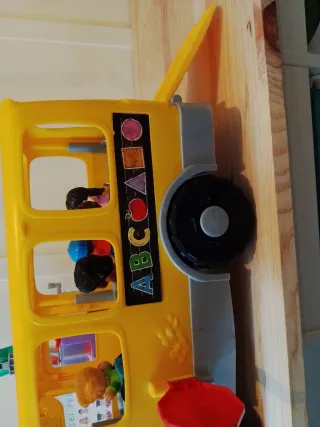 Autobús escolar Fisher-Price