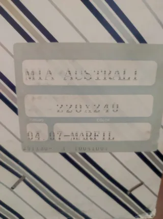 Edredón Manta lana virgen blanca nueva.