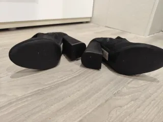 Botines tacón ante negro