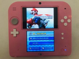 Nintendo 2DS Color Rosa + Tomodachi Life