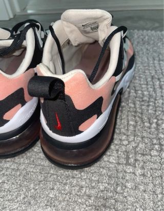 Nike Air Max 270 React Deportivas Rosas