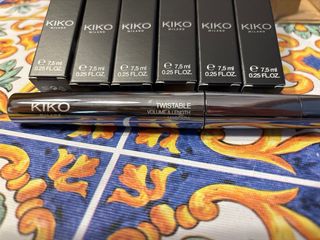 6 Mascara Kiko Milano Twistable Volume & Length
